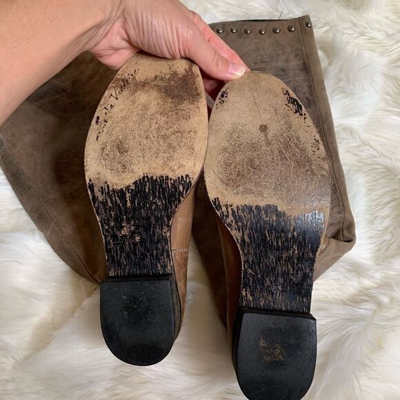 Pour la victoire boots - Picture 3 of 5